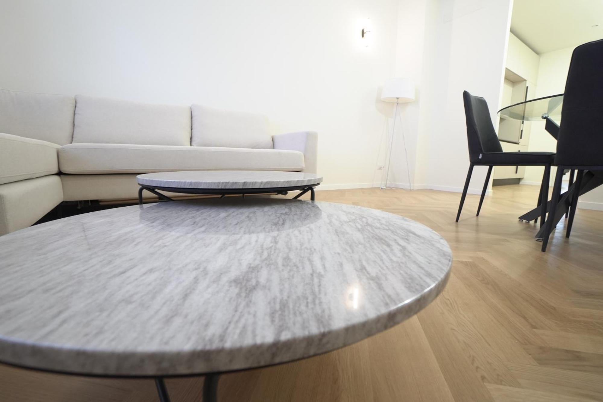 Brera Livings - Luxury Apartment, Full City Center Милан Экстерьер фото
