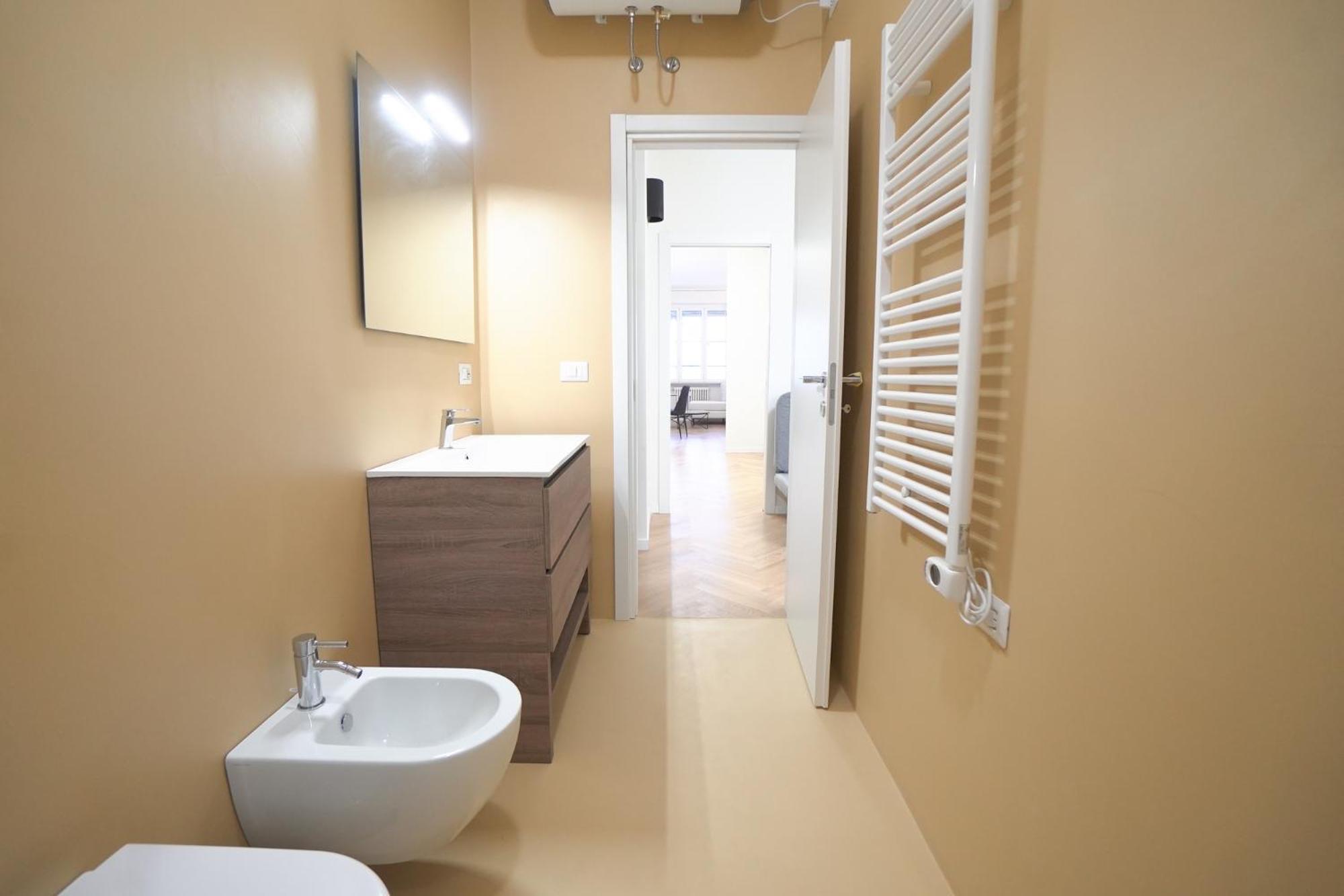 Brera Livings - Luxury Apartment, Full City Center Милан Экстерьер фото